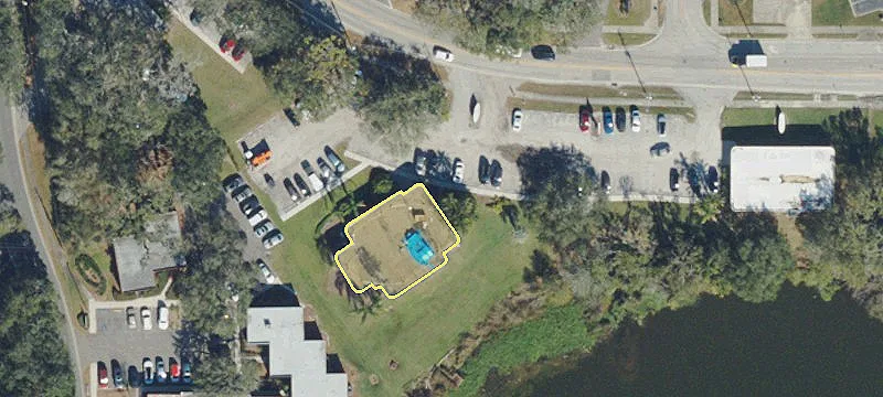505 Oakfield Dr