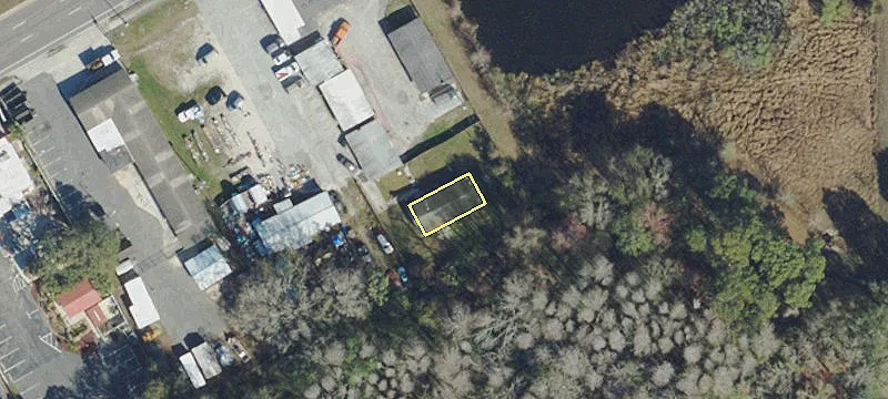 11046 State Rd 52
