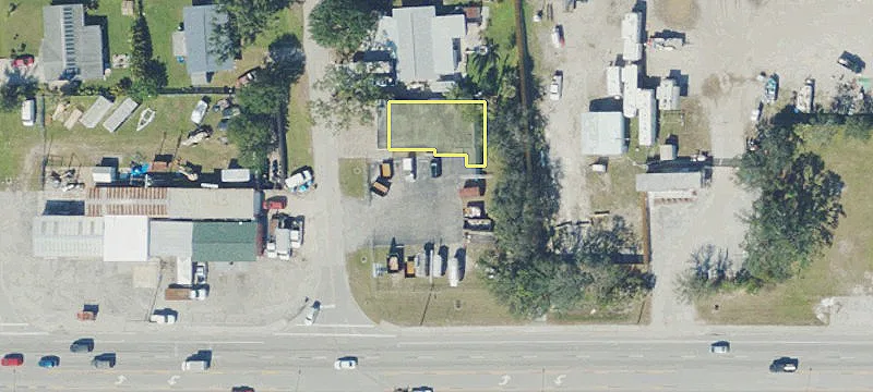 1206 Pondella Cir