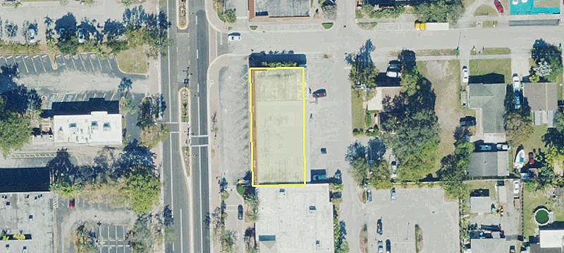 4136-4148 64th Ave