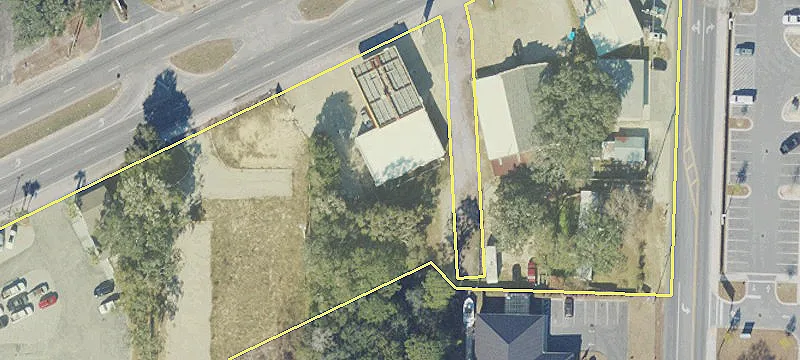 1323 Lewis Turner Blvd