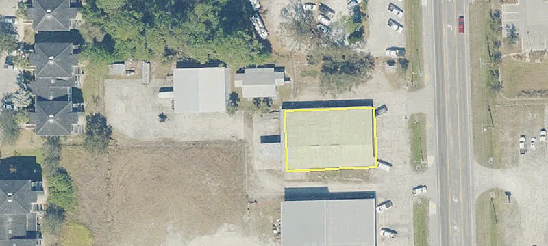 860 Main St