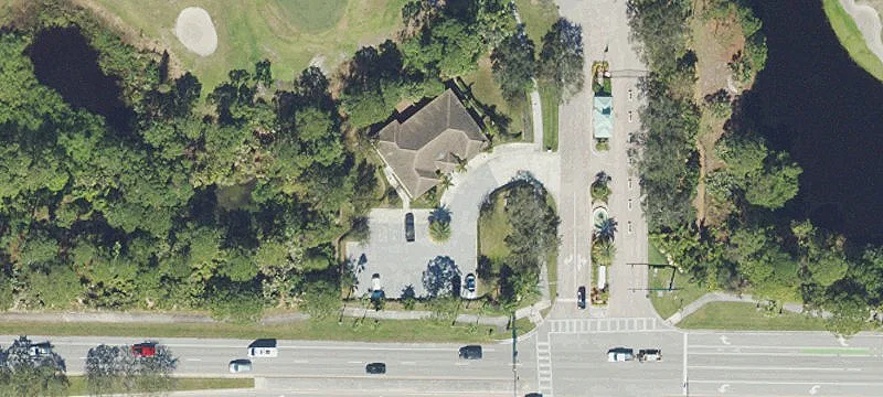 3350 Royal Oak Dr
