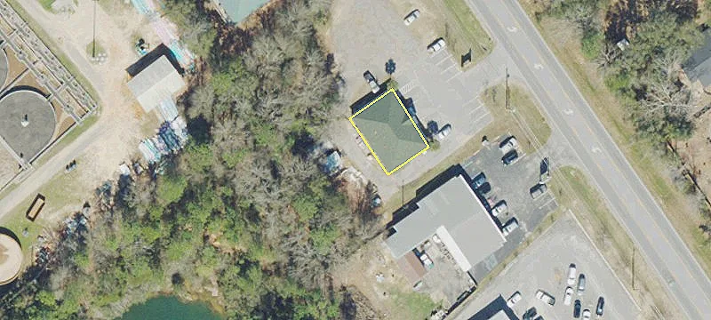 4351 Woodbine Rd