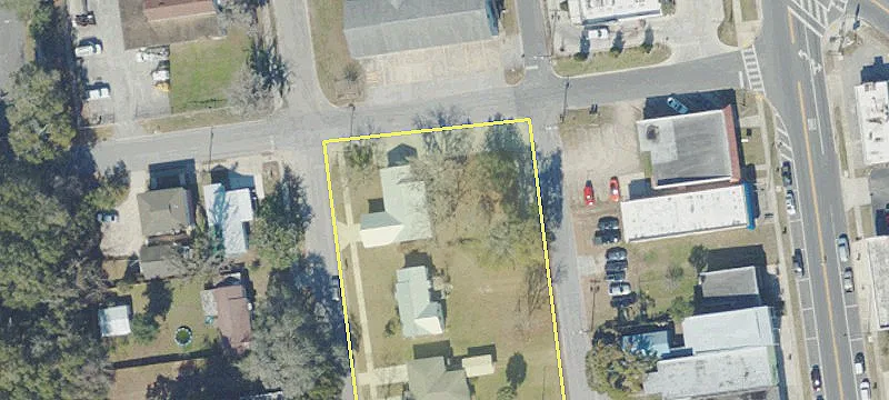 135 Flamingo St