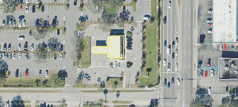 4034 Tamiami Trl