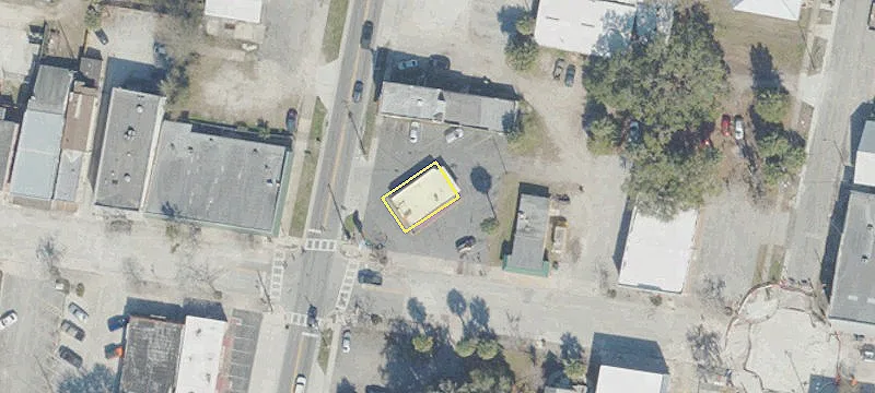 822 Saint Johns Ave