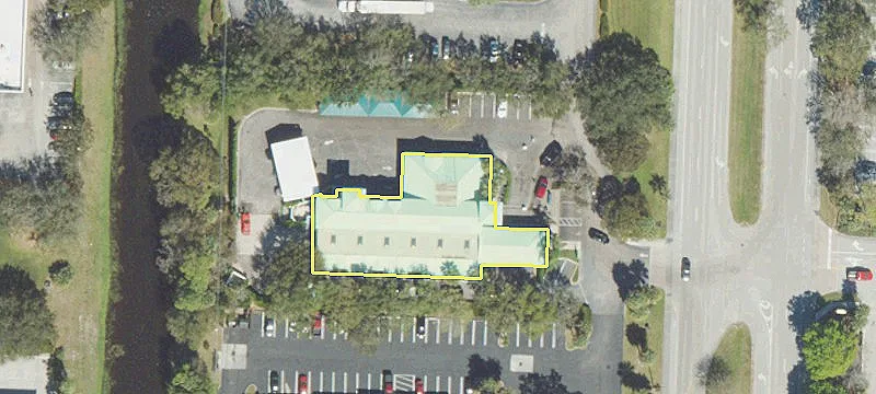 220 Maplewood Dr