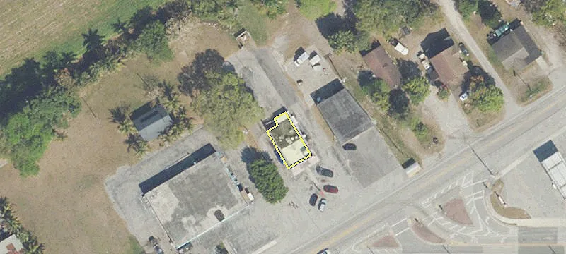 715 Main St