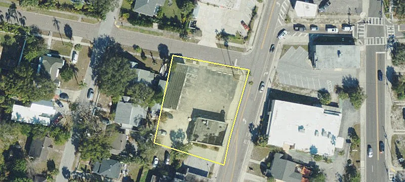 1692 Ft Harrison Ave