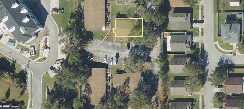 1400 Strawberry Pl