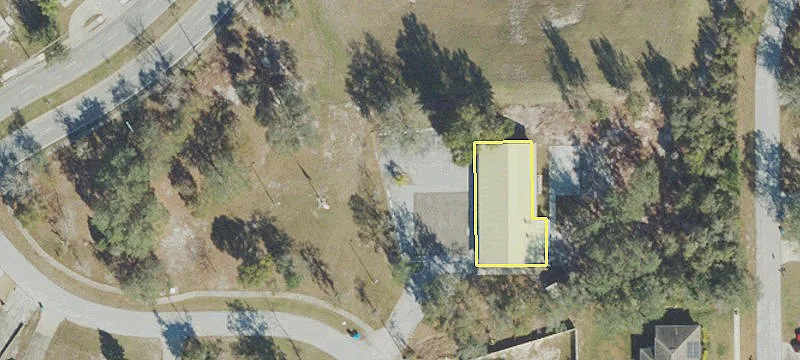 720 Apache Cir