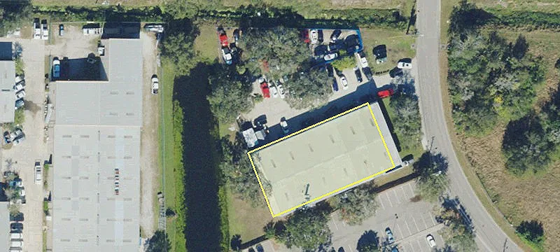 6424 Parkland Dr