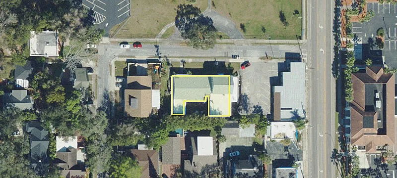 411 Hamilton Cres