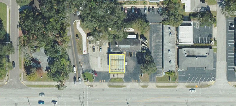 1990 Bay Dr