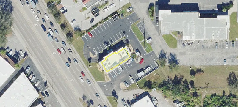 2055 Tamiami Trl