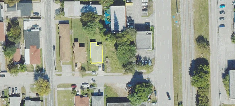 20 10th St