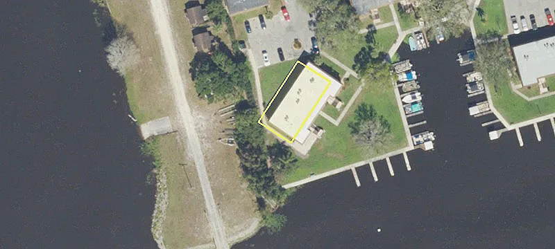 3124 Us Hwy 441st SE