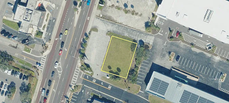 980 Pasadena S Ave