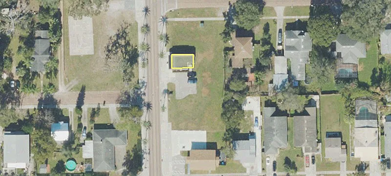 112 Bluford Ave