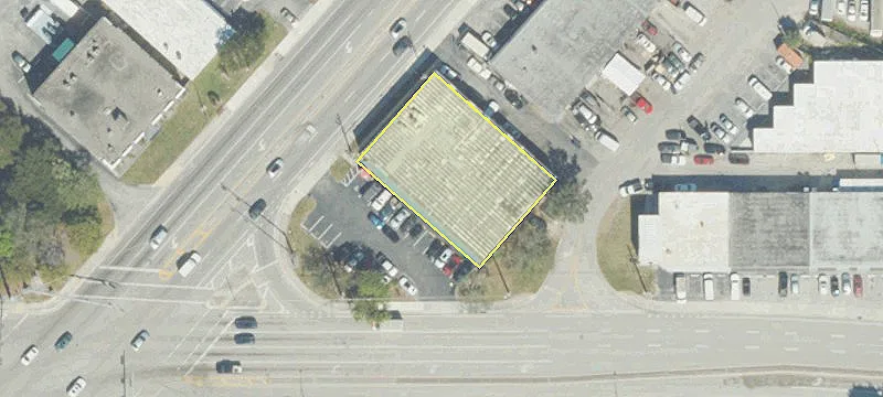 1141 Mcnab Rd