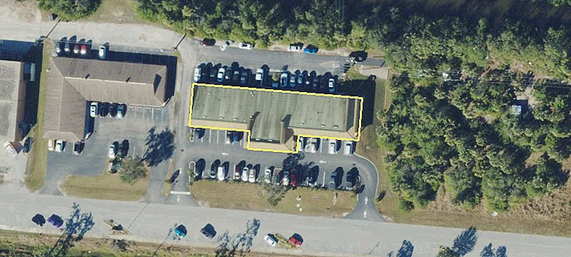 13831 Tamiami Trl