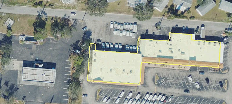 13611 Tamiami Trl