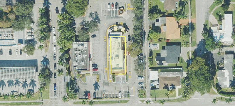 3247 Hollywood Blvd