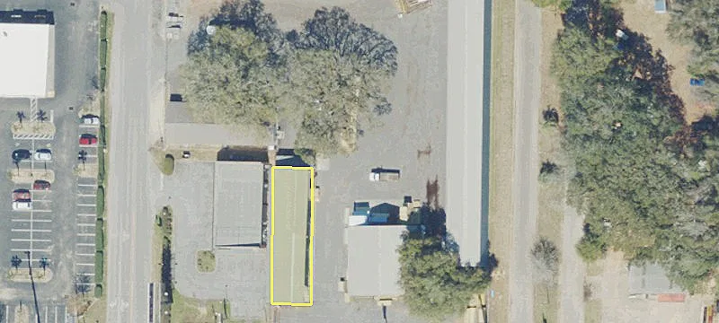 4622 School Ln