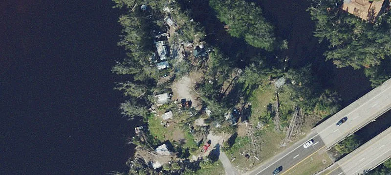 10001 Tamiami S Trl