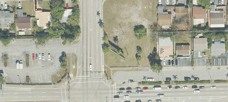 11 Commercial Blvd