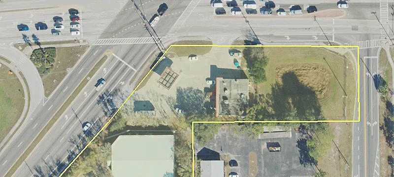 7499 County Rd 427