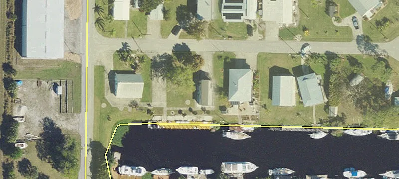 1036 Helm Ln