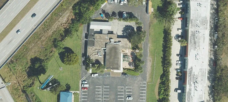 1369 Okeechobee Rd