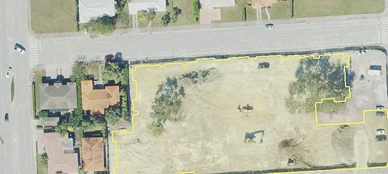 330 Catalonia Ave