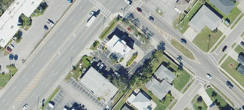 2480 Stickney Pt Rd