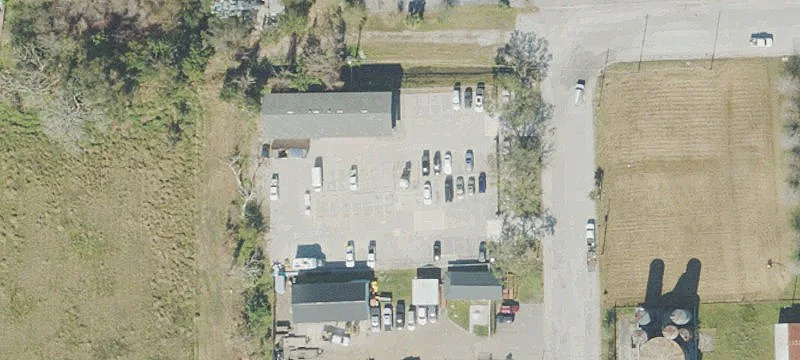 568 Bowness Ave