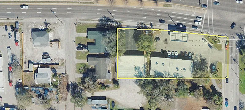 2604 Manatee E Ave