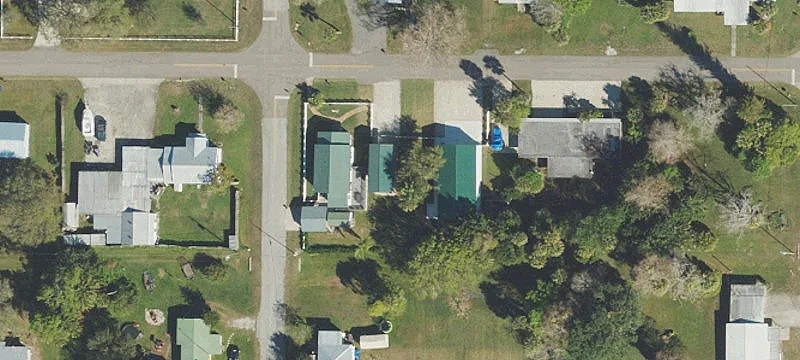 298 Ave M SW M