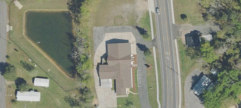 1068 Main St