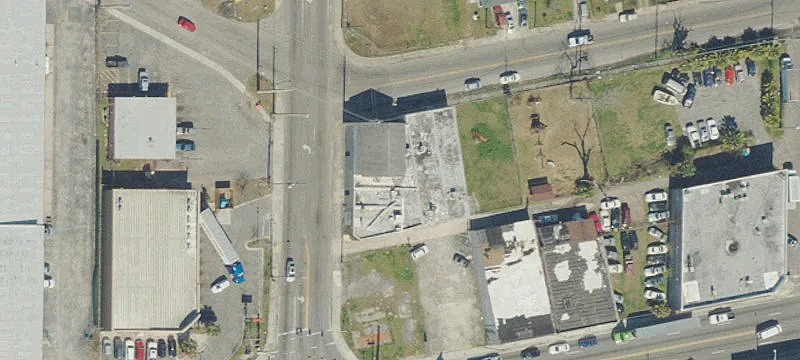727 Mcduff N Ave