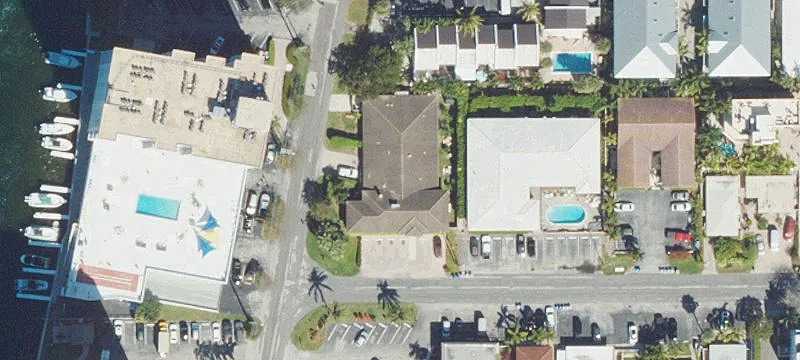 1500 Riverside Dr