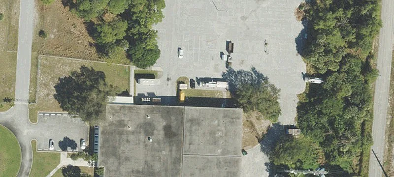 1100 Fairfield Dr
