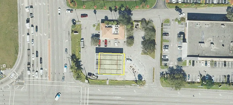 6917 Okeechobee Blvd