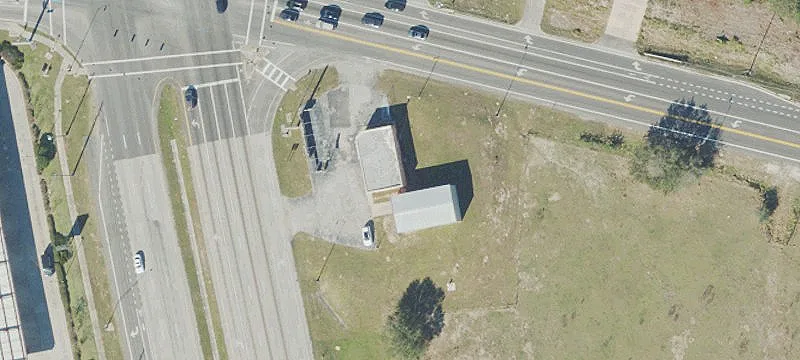 32879 Us Hwy 27th N