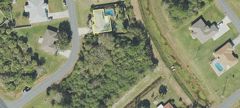 2961 Palisades Dr