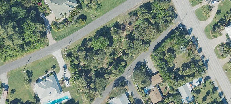 115 Bayshore Dr