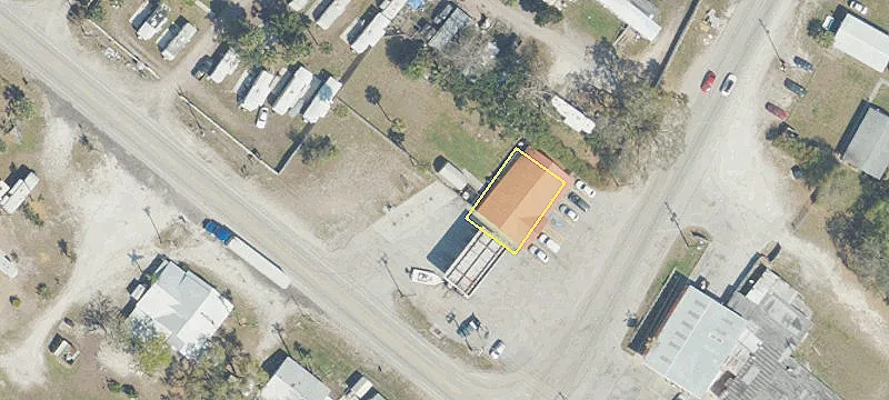 8605 Us Hwy 441st SE