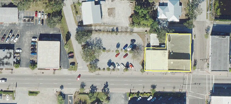 801 Manatee E Ave