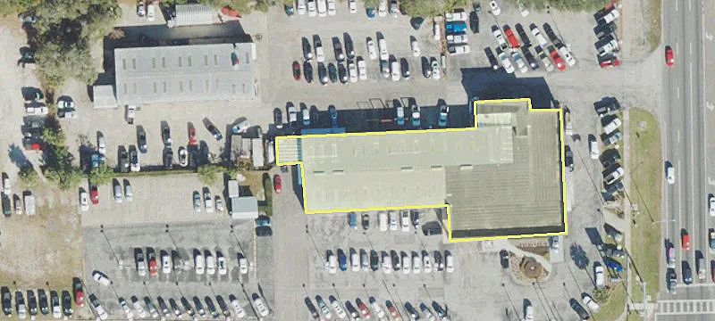 1590 Woodland Blvd